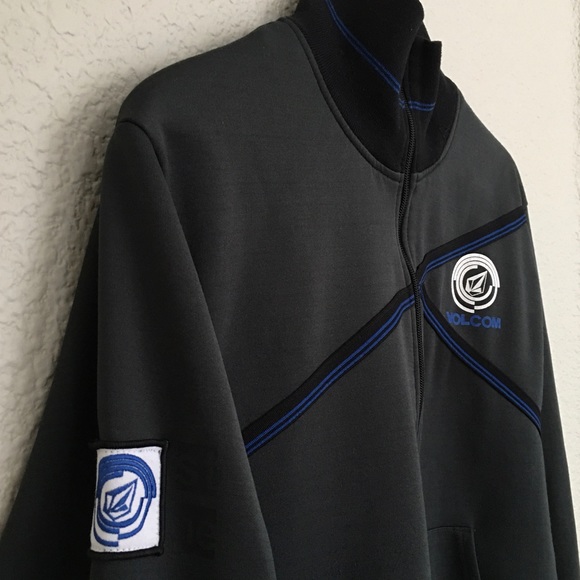 ✖️SOLD✖️Volcom Mens Full Zip Grey Track Jacket - Picture 2 of 8